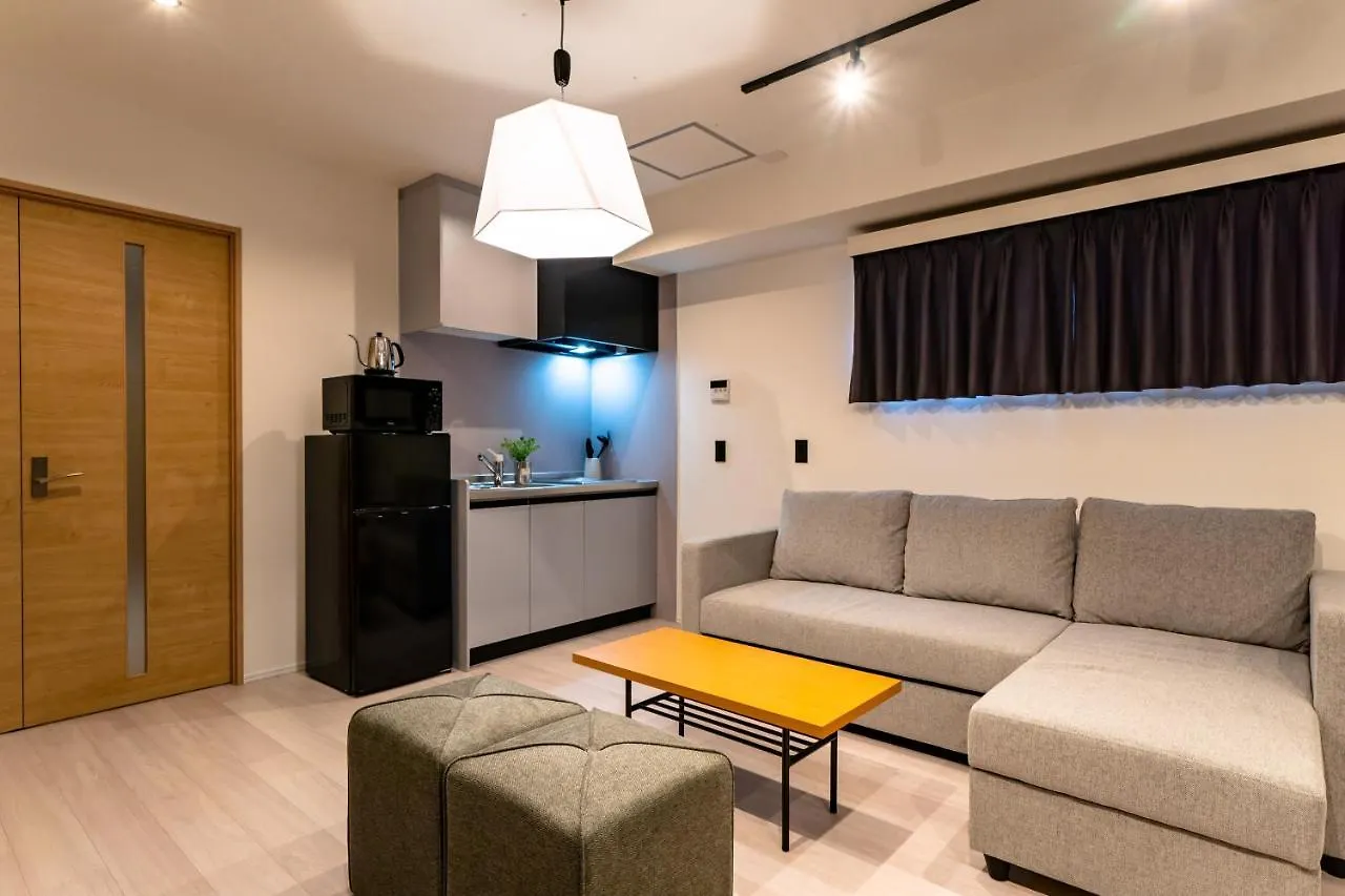 Stay In Yebisu Ōsaka 0*,  Japon